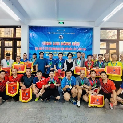 TRƯỜNG ĐẠI HỌC DƯỢC HÀ NỘI ĐẠT THÀNH TÍCH CAO TẠI GIẢI GIAO LƯU BÓNG BÀN CÁC ĐƠN VỊ Y TẾ DỰ PHÒNG MIỀN BẮC LẦN 2, NĂM 2024